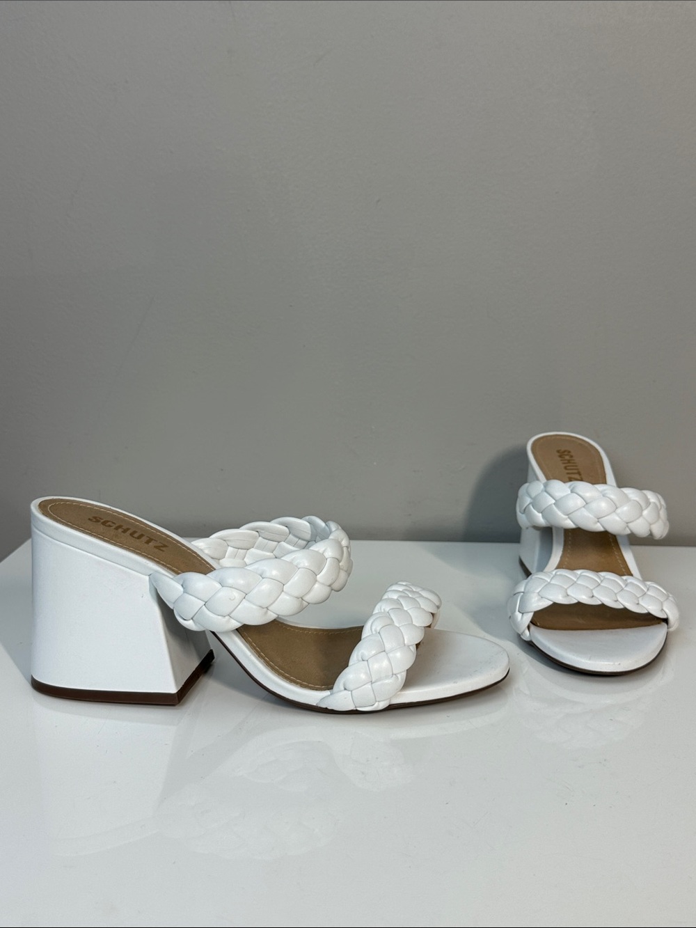 Shutz  Elida White Braided Strap Heeled Sandals Size 9 Luxury Contemporary